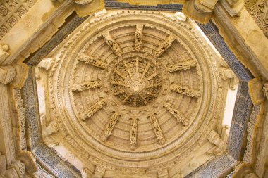 tavan ranakpur chaumukha Tapınağı, İstanbul