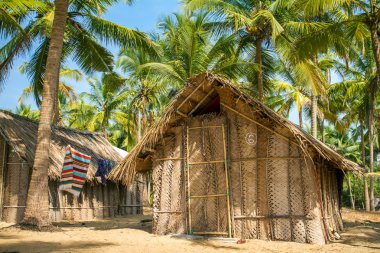 saman kulübe paradise Beach Goa, Hindistan