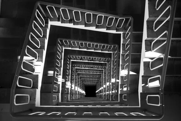 Spiral staircase top view black and white photo — Stock Photo, Image