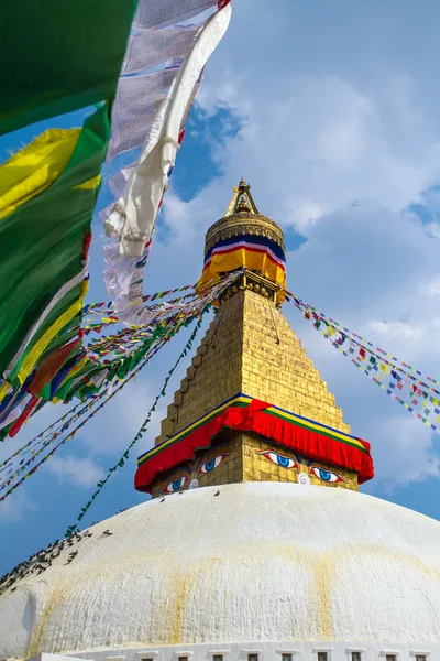 Buddhistischer Schrein Boudhanath Stupa mit buddhistischen Weisheitsaugen — Stockfoto