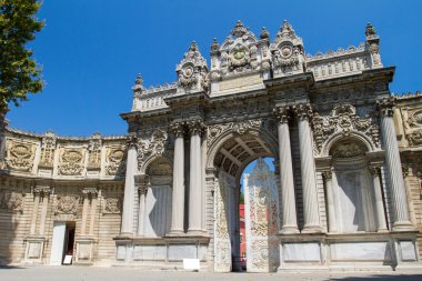 kapısında Dolmabahçe Sarayı-İstanbul, Türkiye