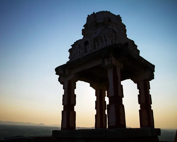 Ruiner af det gamle tempel i Hampi, Karnataka, Indien - Stock-foto