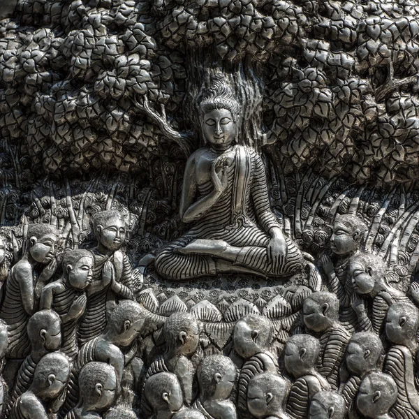 Wat sri suphan, slavnou stříbrnou chrám v chiang mai, Thajsko — Stock fotografie