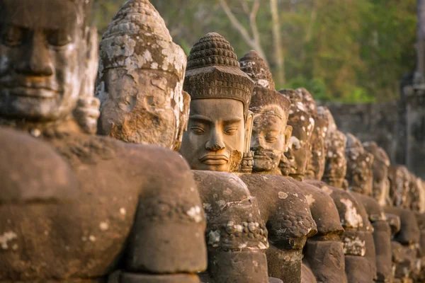 Stone carved statues of Devas — Stock Photo, Image