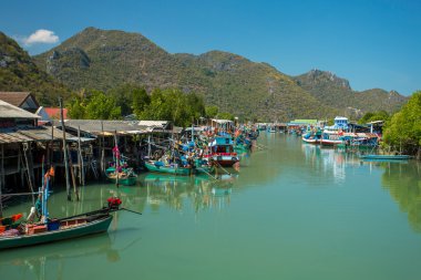 ahşap balıkçı tekneleri Tayland