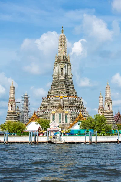 Wat arun v Bangkoku, Thajsko — Stock fotografie