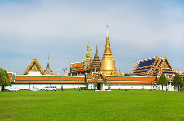 Grand palace en de tempel van de Smaragden Boeddha — Stockfoto