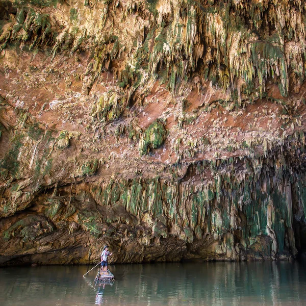 Cueva de Lod — Foto de Stock