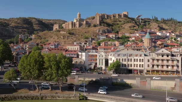 Distrito histórico de Abanotubani, na cidade de Tbilisi, Geórgia — Vídeo de Stock