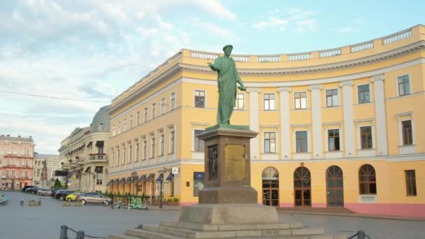 Monumen Duke de Richelieu di Odessa, Ukraina — Stok Video
