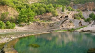 Arnavutluk 'un Permet kentinde Benja Termik Hamamları