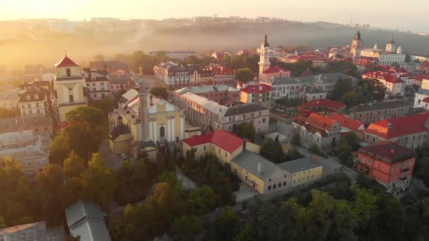 Aerial view of city center of Kamenets-Podolsky in Ukraine — Stock Video