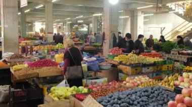 Gürcistan, Tiflis 'teki Dezerters gıda pazarı