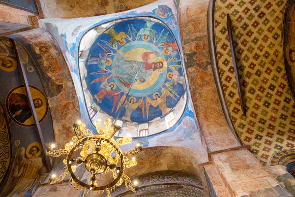 乌克兰基辅圣Cyrils修道院内的古代基督教壁画 — 图库照片