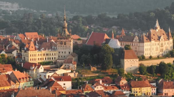 Romanya 'nın Sighisoara kenti yazın — Stok video