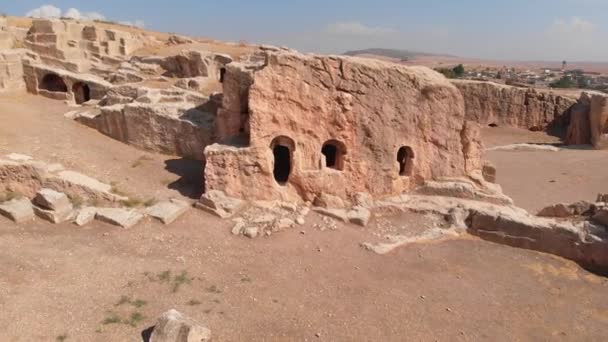 Dara ancient cave city, Mesopotamia, near Mardin city, Turkey — Stock Video