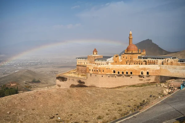 Ishak Pasha Palace Rainbow Background Historic Palace Dogubeyazit District Agri — 图库照片