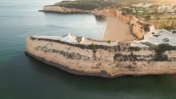 Aerial View Cape Atlantic Ocean Beautiful Church Senhora Nossa Algarve — Vídeo de Stock