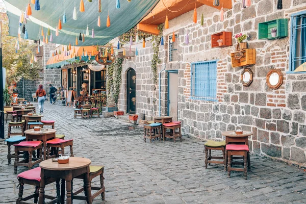 Diyarbakir Turkey October 2021 Cozy Outdoor Street Cafe Diyarbakir Old — Foto Stock