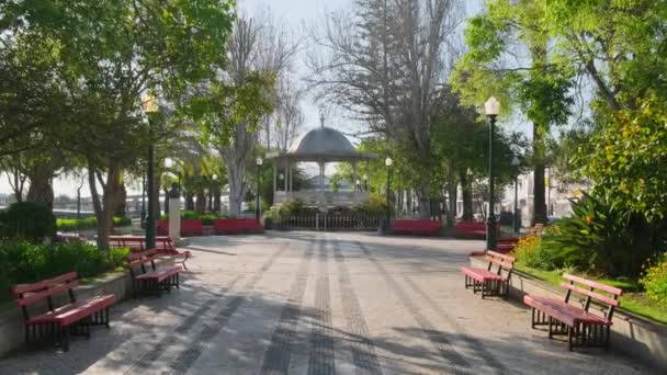 Camera Slowly Moves Green Park Historic Centre Tavira Town Algarve — стоковое видео