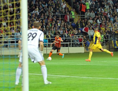 Metalist kharkiv vs shakhtar donetsk futbol maçı