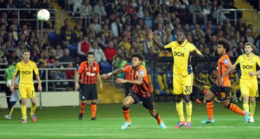 Metalist kharkiv vs shakhtar donetsk futbol maçı