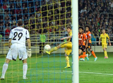 Metalist kharkiv vs shakhtar donetsk futbol maçı