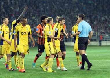 Metalist kharkiv vs shakhtar donetsk futbol maçı