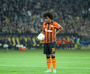 Metalist kharkiv vs shakhtar donetsk futbol maçı