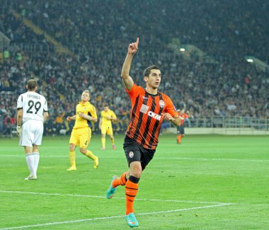 Metalist kharkiv vs shakhtar donetsk futbol maçı
