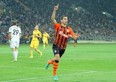 Metalist kharkiv vs shakhtar donetsk futbol maçı