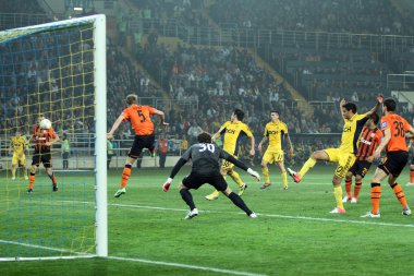 Metalist kharkiv vs shakhtar donetsk futbol maçı