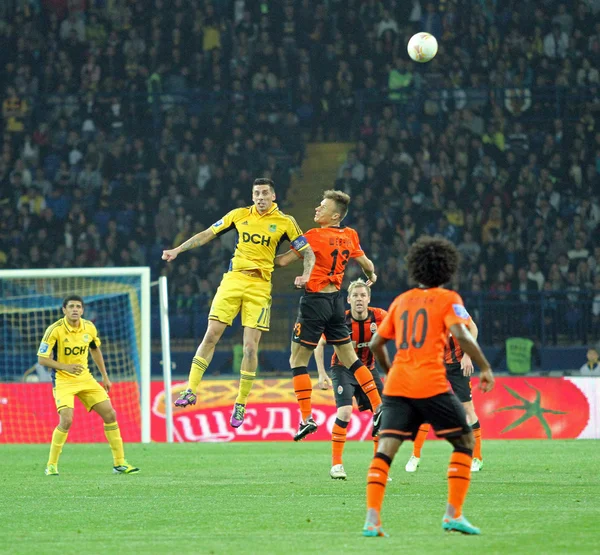 Metalist kharkiv vs shakhtar donetsk futbol maçı