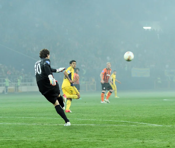 Metalist kharkiv vs shakhtar donetsk futbol maçı