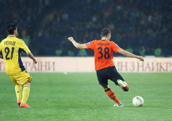 メタリスト ハリコフ対シャフタール ・ ドネツクのサッカーの試合 — ストック写真