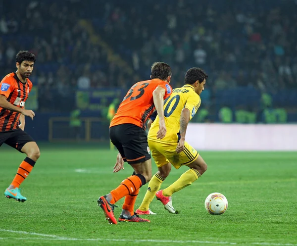 Metalist kharkiv vs shakhtar donetsk voetbalwedstrijd — Stockfoto