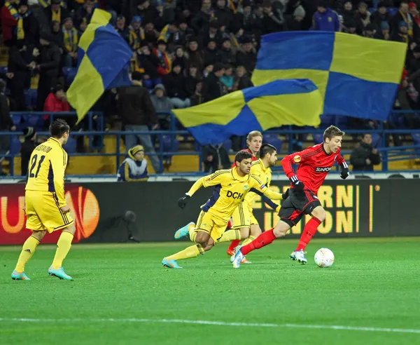 Metalist kharkiv vs bayer leverkusen overeenkomen met — Stockfoto