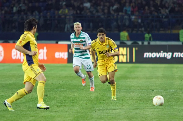 Metalist Kharkiv vs Rapid Wien pertandingan sepak bola — Stok Foto