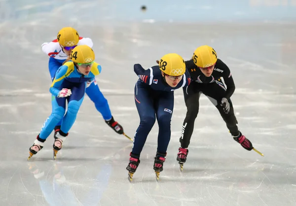 女子 1000 米预赛短道速滑预赛 — 图库照片