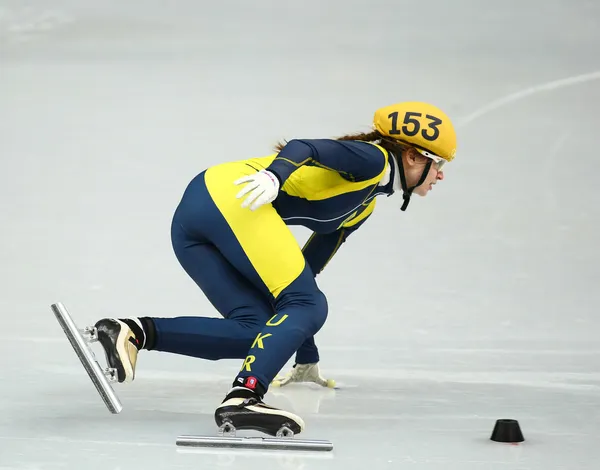 Naisten 1000 m Lämmöt Lyhyt Track Heats — kuvapankkivalokuva