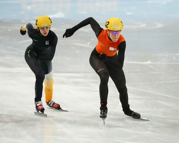 Ladies' 1000 m värmer kort spår värmer — Stockfoto
