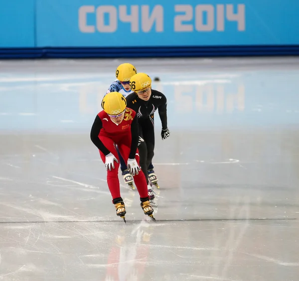 女子 1000 米预赛短道速滑预赛 — 图库照片