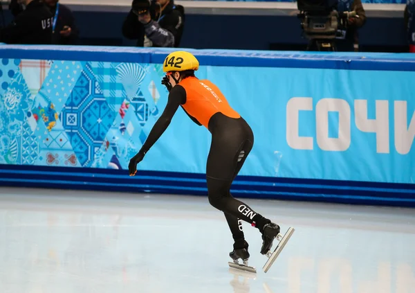 Panie 1000 m grzeje krótki utwór nagrzewa — Zdjęcie stockowe