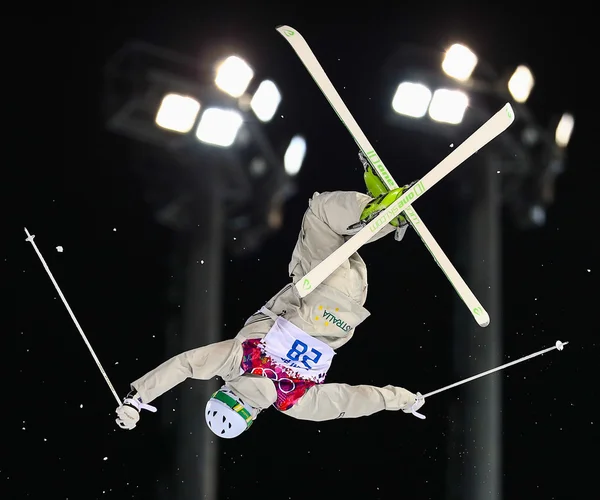 Finale der Freestyle-Ski-Buckelpiste der Herren — Stockfoto