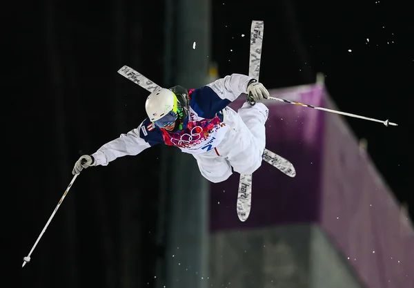 Finale der Freestyle-Ski-Buckelpiste der Herren — Stockfoto