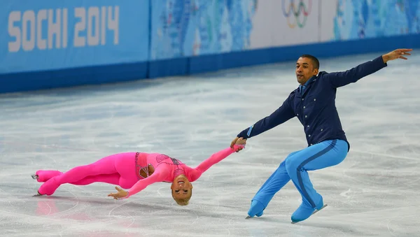 Kunstschaatsen. paren kort programma — Stockfoto