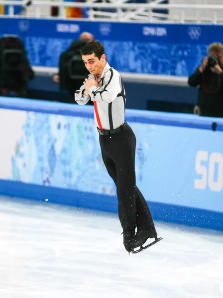 Patinaje artístico. Hombres patinaje libre — Foto de Stock