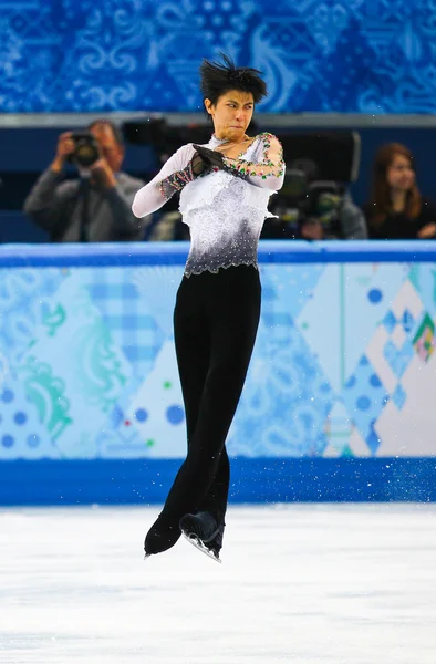 Patinaje artístico. Hombres patinaje libre — Foto de Stock