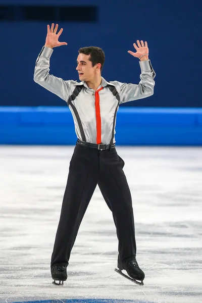 Patinaje artístico. Hombres patinaje libre —  Fotos de Stock