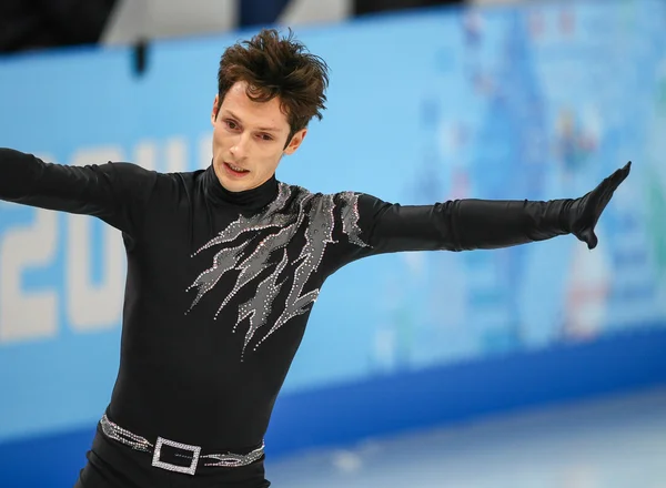 Kunstschaatsen. mannen vrije schaatsen — Stockfoto